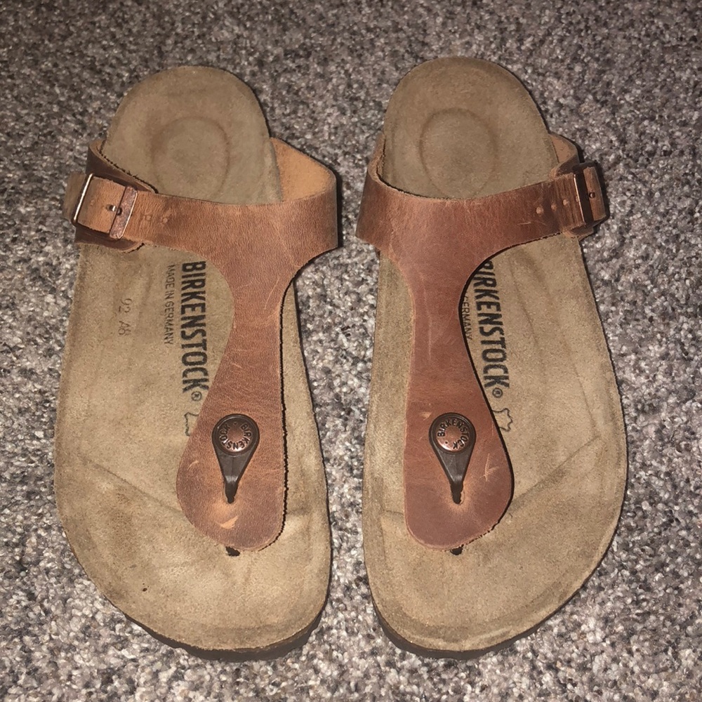 NEW Birkenstock Gizeh Oiled Leather Sandals Size39